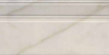 Карвинг 60x60 Греппи Kerama Marazzi: Плинтус Греппи Белый 40x20